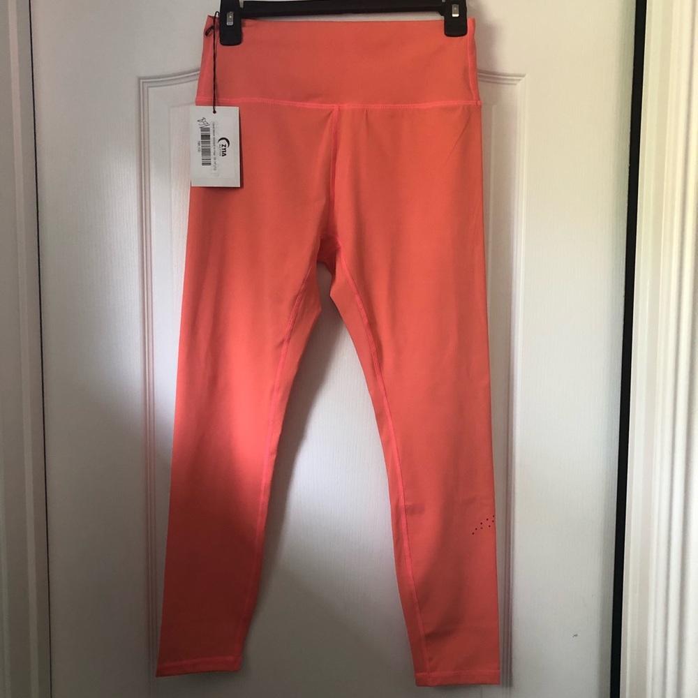 Zyia Coral Moon Brilliant Leggings